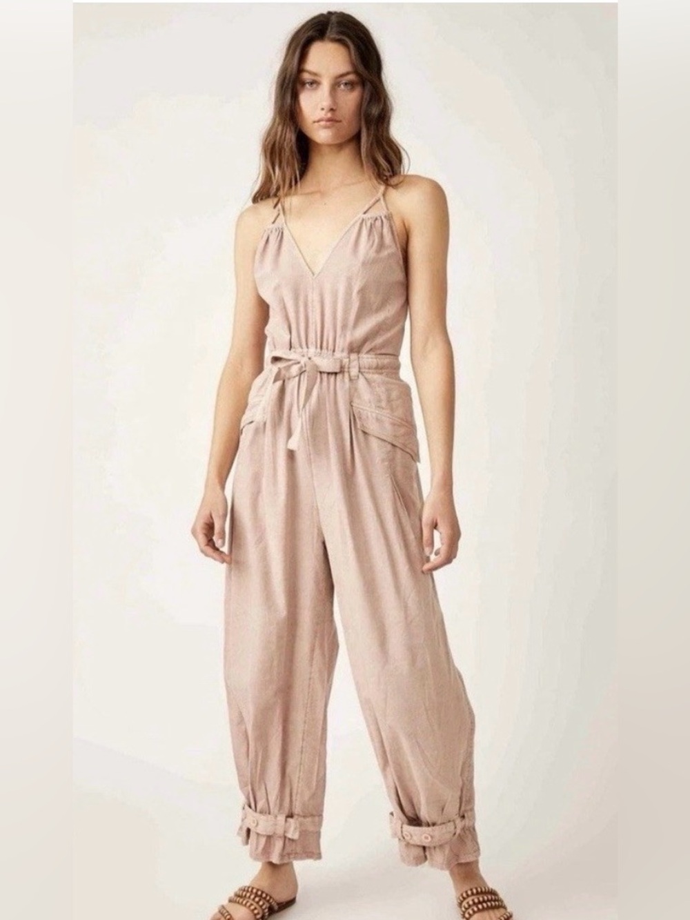 Free People | Aberdeen Crop Jumpsuit Women’s size S pink open back baggy summer